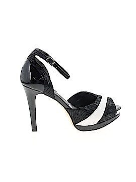 White House Black Market Size 6