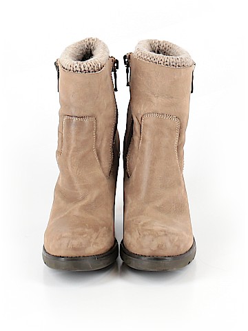 Steve Madden Ankle Boots (view 2)