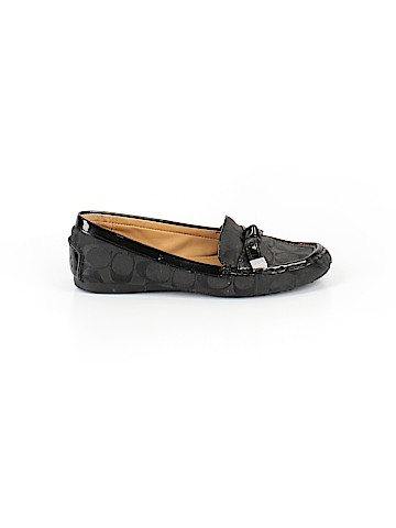 Coach Flats (view 1)