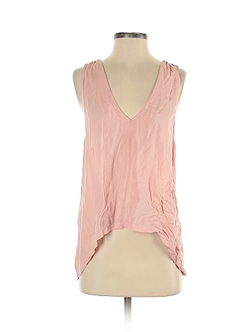 Romeo & Juliet Couture Sleeveless Blouse (view 1)