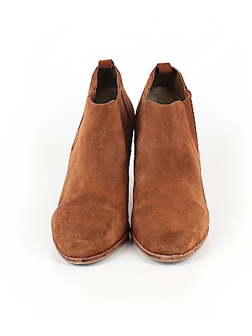 MICHAEL Michael Kors Ankle Boots (view 2)