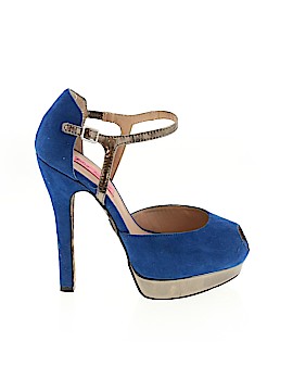 Betsey Johnson Size 6 1/2