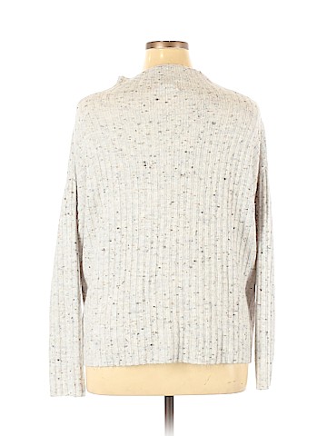 Old Navy Pullover Sweater (view 2)