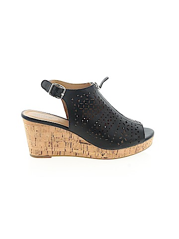 Diba Wedges (view 1)