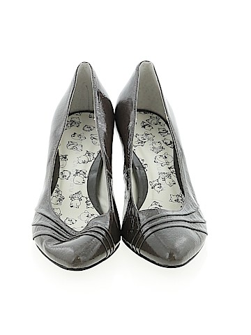 Chinese Laundry Heels (view 2)