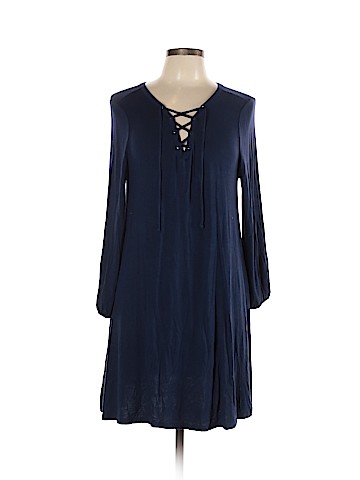 Old Navy Casual Dress (view 1)