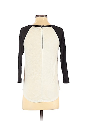 American Eagle Outfitters 3/4 Sleeve T-Shirt (view 2)