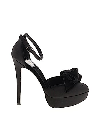 Colin Stuart Heels (view 1)