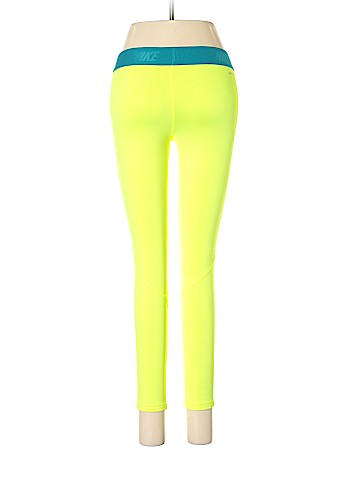 Nike Active Pants (view 2)