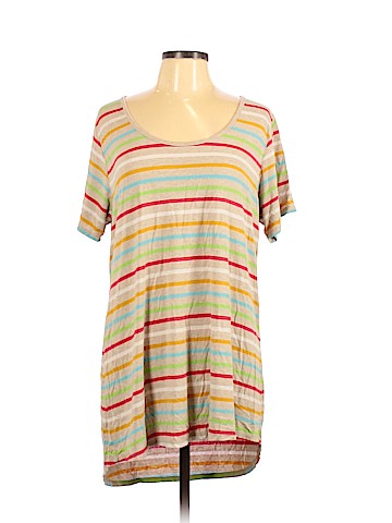 Lularoe Short Sleeve T-Shirt (view 1)