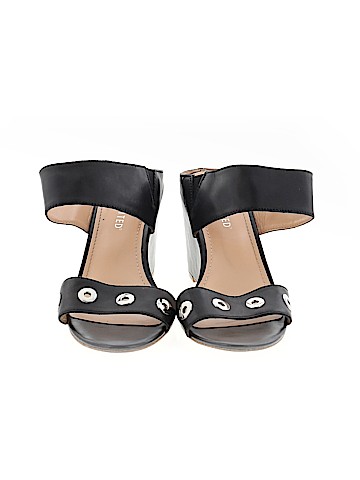 The Limited Wedges (view 2)