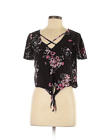 Mudd Short Sleeve Blouse (view 1)