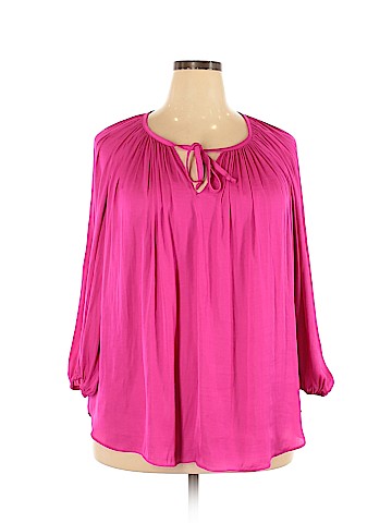 Jennifer Lopez 3/4 Sleeve Blouse (view 1)