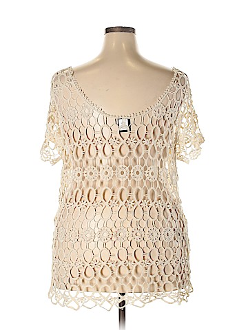 Bobeau Short Sleeve Top (view 2)