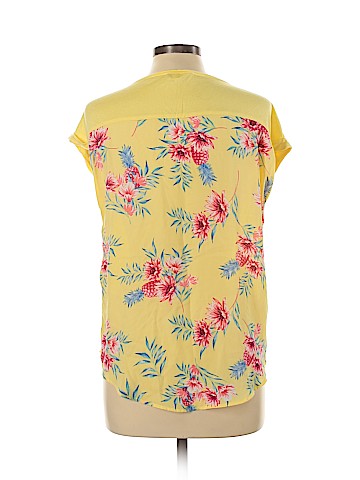 Pink Republic Short Sleeve Top (view 2)