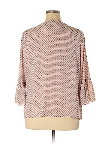Elle 3/4 Sleeve Blouse (view 2)