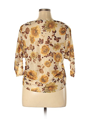 Charlotte Russe 3/4 Sleeve Blouse (view 2)