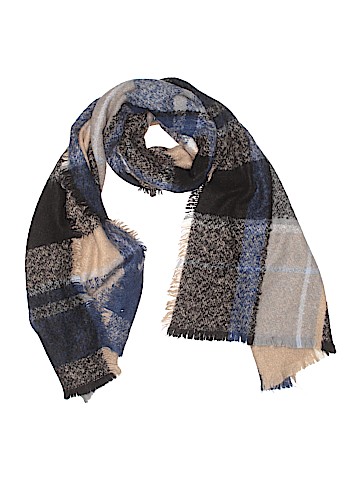 Fraas Scarf (view 1)