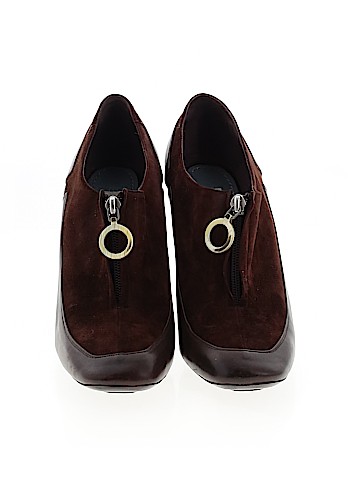 Marc Jacobs Ankle Boots (view 2)