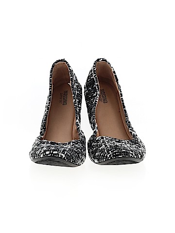 Mossimo Supply Co. Flats (view 2)