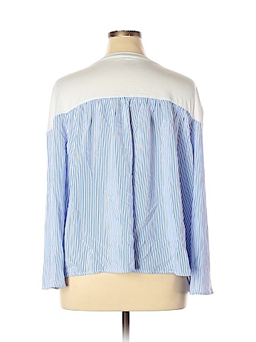 Soho JEANS NEW YORK & COMPANY Long Sleeve Top (view 2)