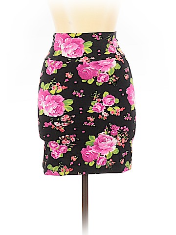 Forever 21 Casual Skirt (view 2)