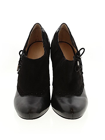 Circa Joan & David Heels (view 2)