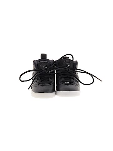 Air Jordan Sneakers (view 2)