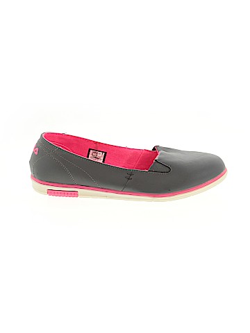 Fila Flats (view 1)