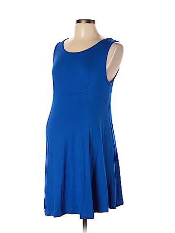 Isabella Oliver Casual Dress (view 1)
