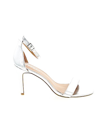 REPORT Heels (view 1)