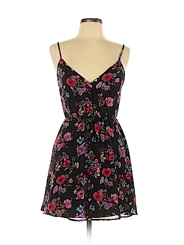 Forever 21 Casual Dress (view 1)