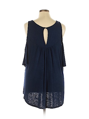 Eyeshadow Short Sleeve Top (view 2)