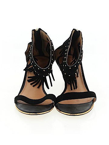 REPORT Signature Wedges (view 2)