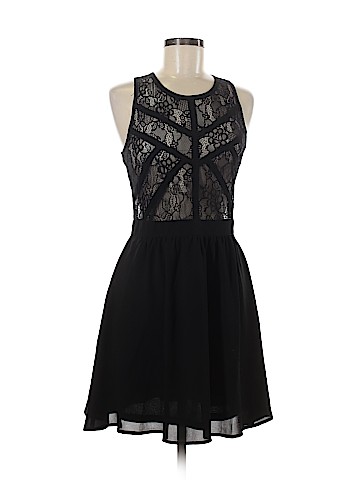 Forever 21 Casual Dress (view 1)