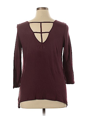 Mudd 3/4 Sleeve Top (view 2)