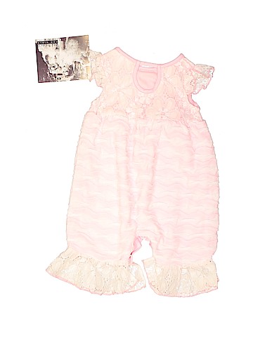 Cachcach Short Sleeve Outfit (view 2)