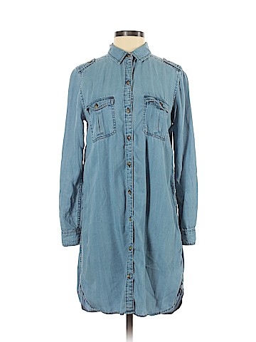 American Eagle Outfitters Casual Dress (view 1)