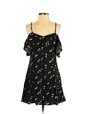 American Eagle Outfitters Casual Dress (view 1)