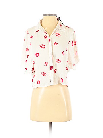 Forever 21 Short Sleeve Button-Down Shirt (view 1)