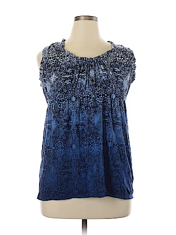 Axcess Short Sleeve Top (view 1)