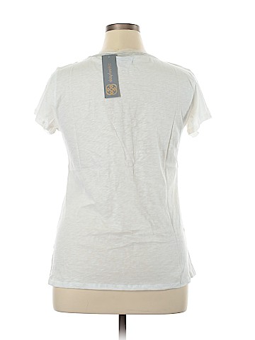 Daisy Fuentes Short Sleeve Top (view 2)