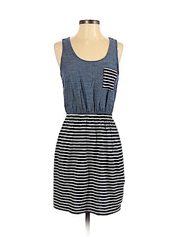 Levi's Casual Dress (view 1)