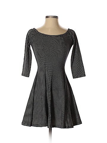 Forever 21 Casual Dress (view 1)