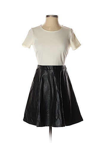 Forever 21 Casual Dress (view 1)