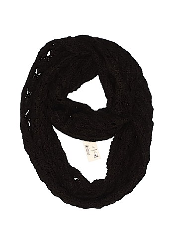 Prince & Fox Scarf (view 1)