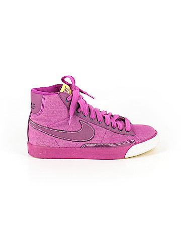 Nike Sneakers (view 1)