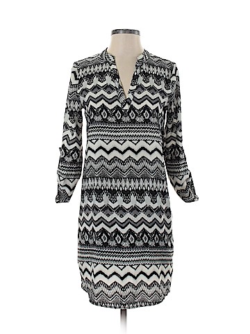 No Boundaries Casual Dress (view 1)