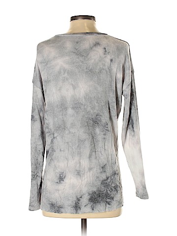 American Eagle Outfitters Long Sleeve Top (view 2)