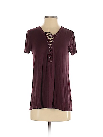 American Eagle Outfitters Short Sleeve Top (view 1)